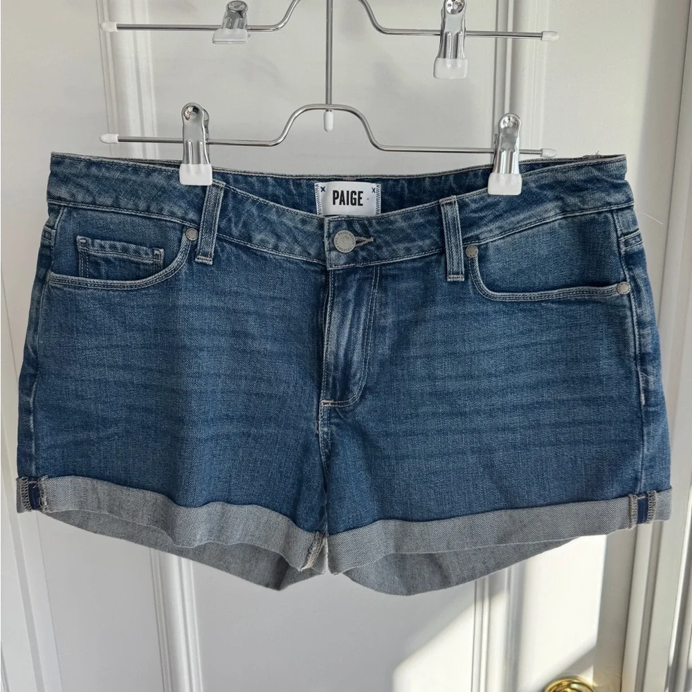 Paige Jimmy Jimmy Short - EUC 3” Inseam Size 29 Like New - Picture 5 of 9